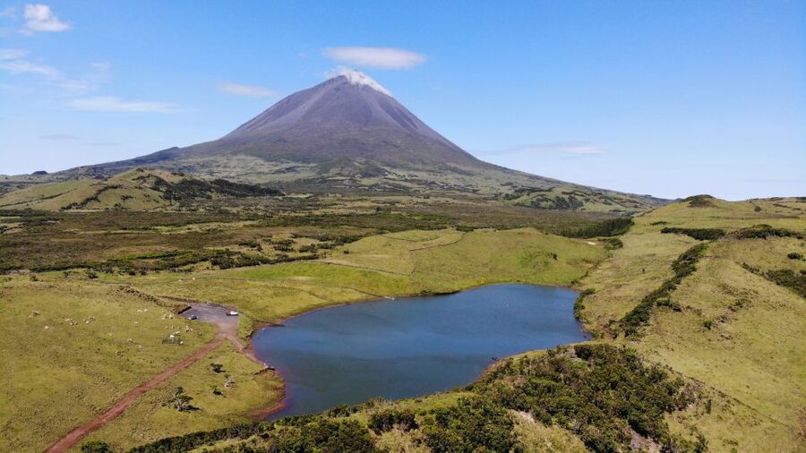 From Madalena: Pico Volcanoes and Lakes Guided Day Tour - A picnic among volcanoes and lagoons