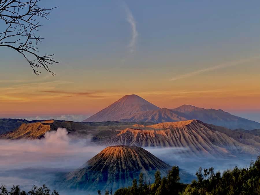 From Malang/Surabaya: Mount Bromo and Ijen Crater 2-Day Tour - Six things to know before booking