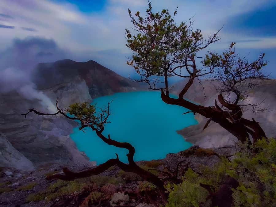 From Malang/Surabaya: Mount Bromo and Ijen Crater 2-Day Tour - Why this two-day volcano route works