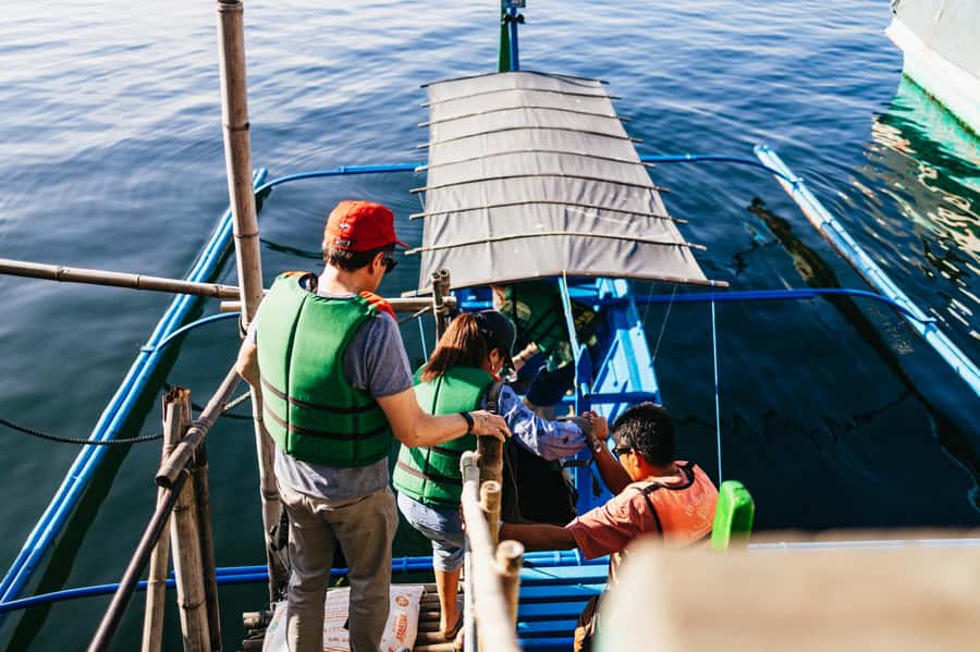 From Manila: Taal Volcano and Lake Boat Sightseeing Tour - The guides make the outing feel personal