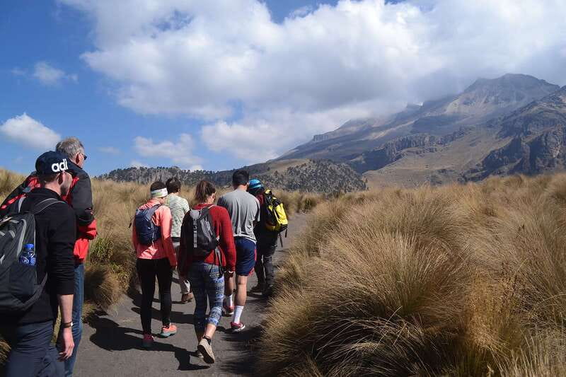 From Mexico City: Hike Iztaccihuatl Volcano with an Alpinist - The return to Paso de Cortés and Mexico City