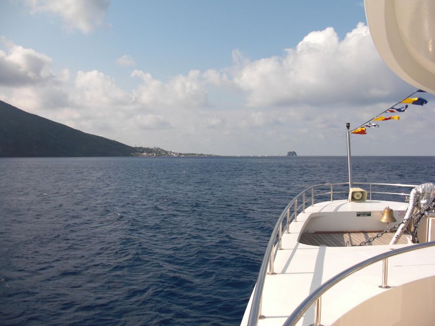 From Milazzo: Panarea and Stromboli sunset cruise - The longer stop on Stromboli