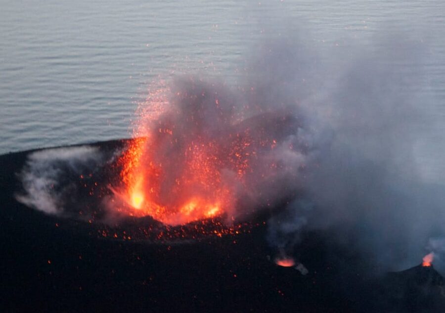 From Milazzo: Panarea & Stromboli Boat Trip - Food, drinks, and what to pack