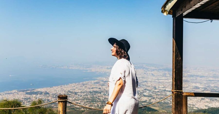 From Naples: All-Inclusive Mount Vesuvius Half-Day Tour - Pickup in Naples and the climb toward Torre del Greco