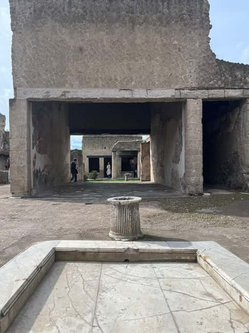 From Naples: Explore the ruins of Herculaneum and Vesuvius - The bus ride from central Naples