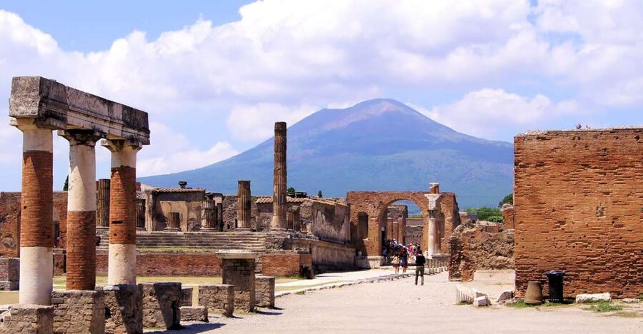 From Naples: Herculaneum, Mount Vesuvius & Pompeii Day Trip - What this Naples day trip is really designed to do