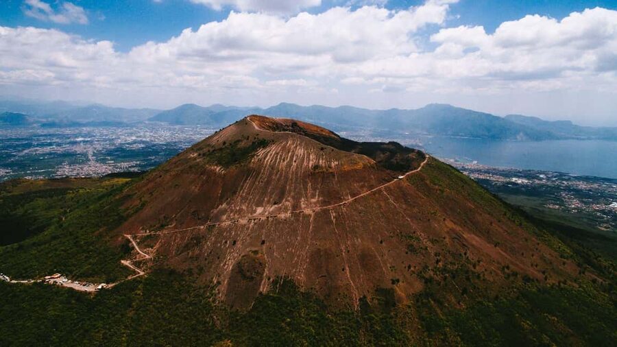 From Naples or Pompeii: Vesuvius Transfer and Entry Ticket - Why this Vesuvius trip works well from Naples