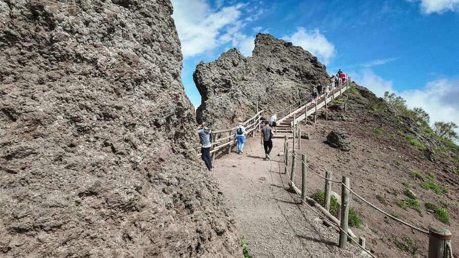 From Naples or Pompeii: Vesuvius Transfer and Entry Ticket - Is $40 a good value?