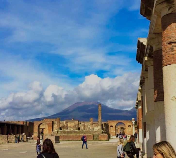 From Naples: Pompeii and Vesuvius by Bus - Key points to know before booking