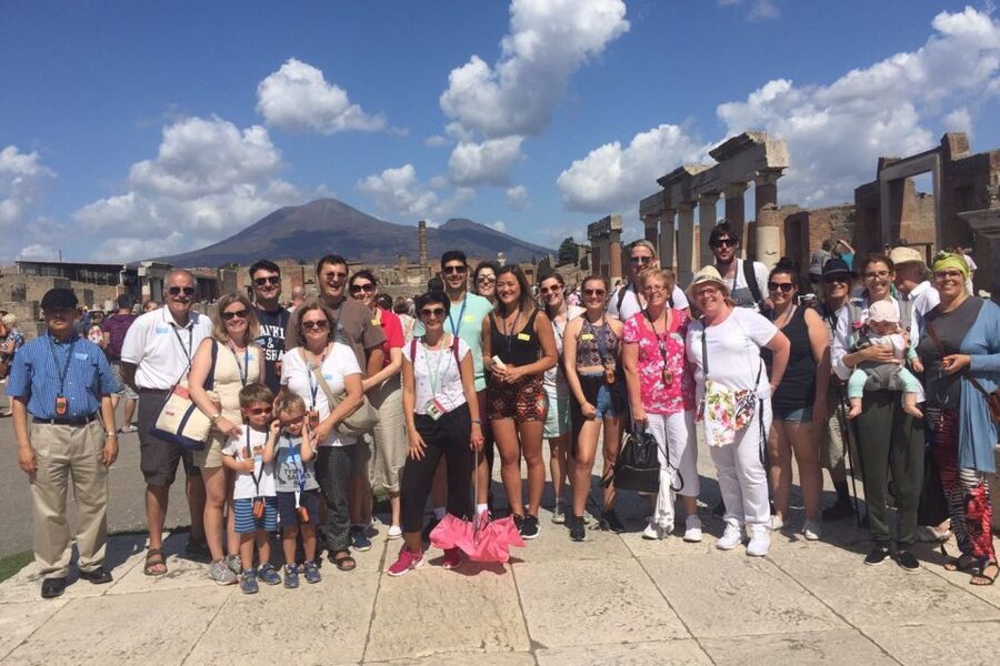 From Naples: Pompeii and Vesuvius Full-Day Tour with Lunch - Mount Vesuvius: a steep path with a big payoff