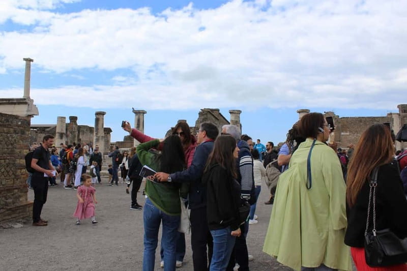 From Naples: Pompeii and Vesuvius Tour with Lunch Included - Should you book the Pompeii and Vesuvius tour?