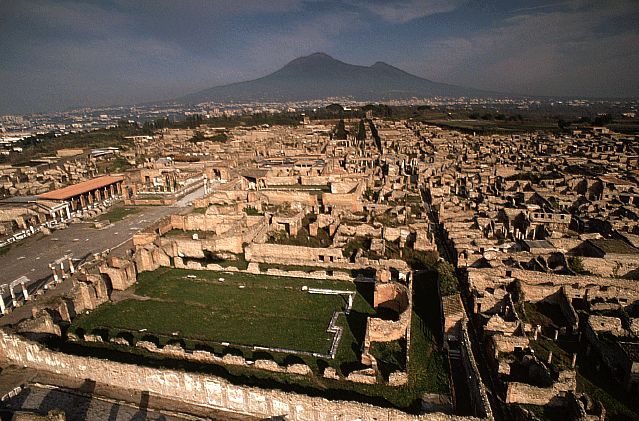 from Naples - Private Tour Pompeii, Vesuvius, and Sorrento - Key points to know before booking