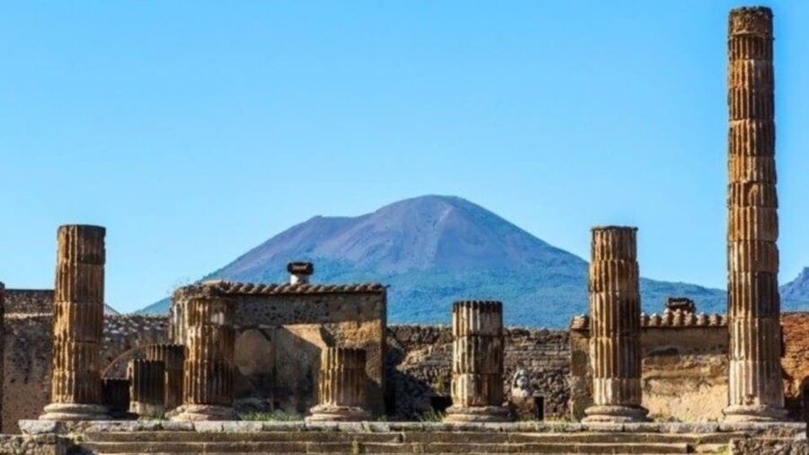 From Naples to Pompeii and Vesuvius - Small details that can improve the experience