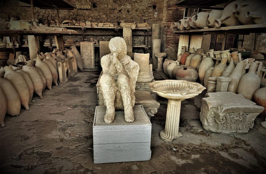From Positano: Pompeii & Vesuvius tour small group - What the Pompeii tour does well