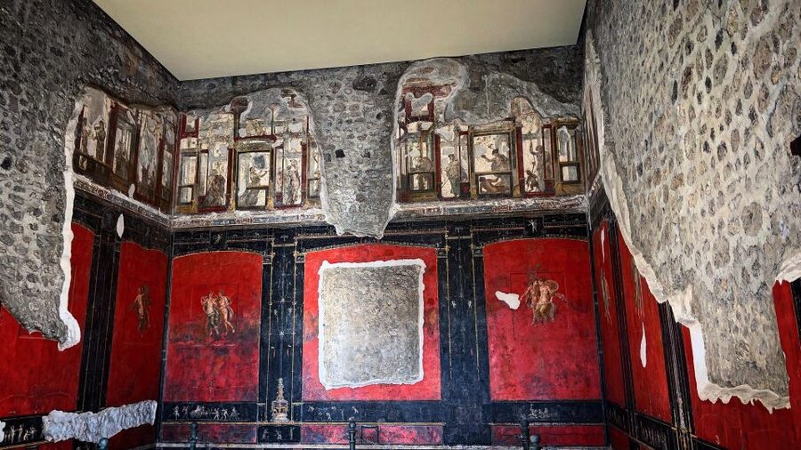 From Positano: Pompeii & Vesuvius tour small group - What is included, and what you still need to plan