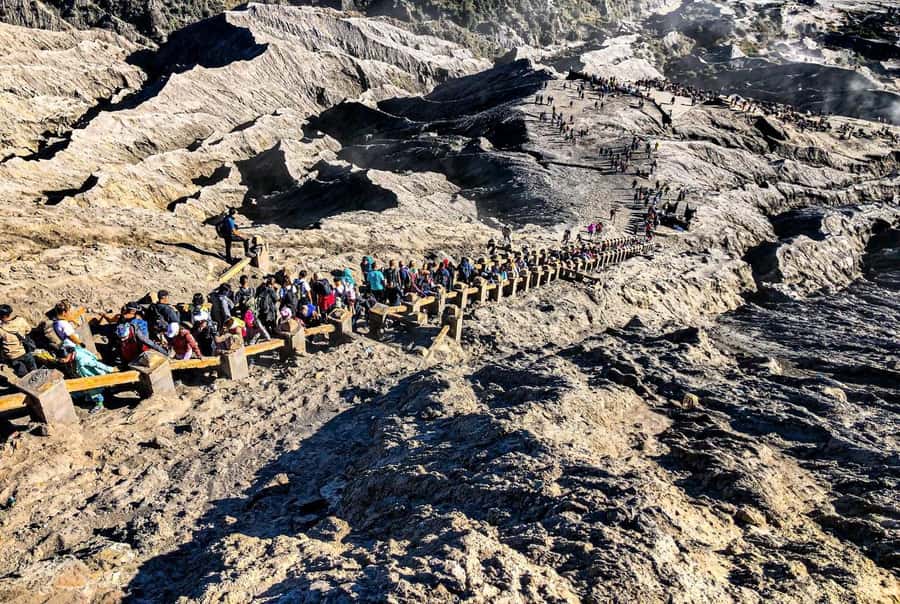 From Probolinggo: 2-Day Mount Bromo and Ijen Volcano Tour - Guides, drivers, and the human side of the trip