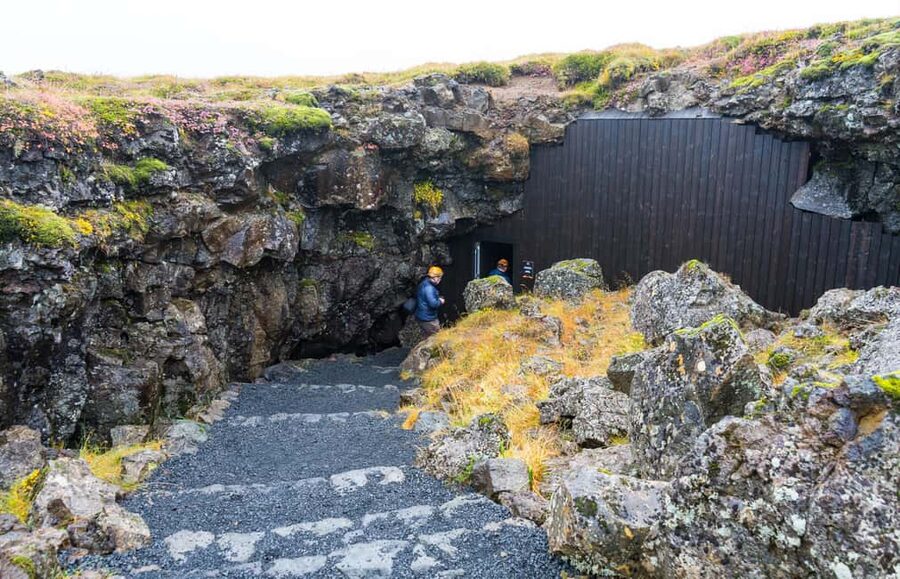 From Reykjavik: Raufarhólshellir Lava Tunnel Tour - Practical tips before you go