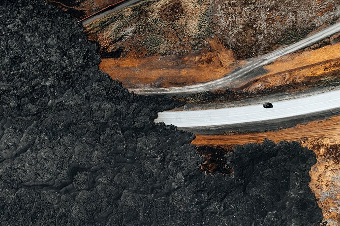 From Reykjavík: Reykjanes Lava Fields & Grindavík Minibus Tour - Key things to know before you book