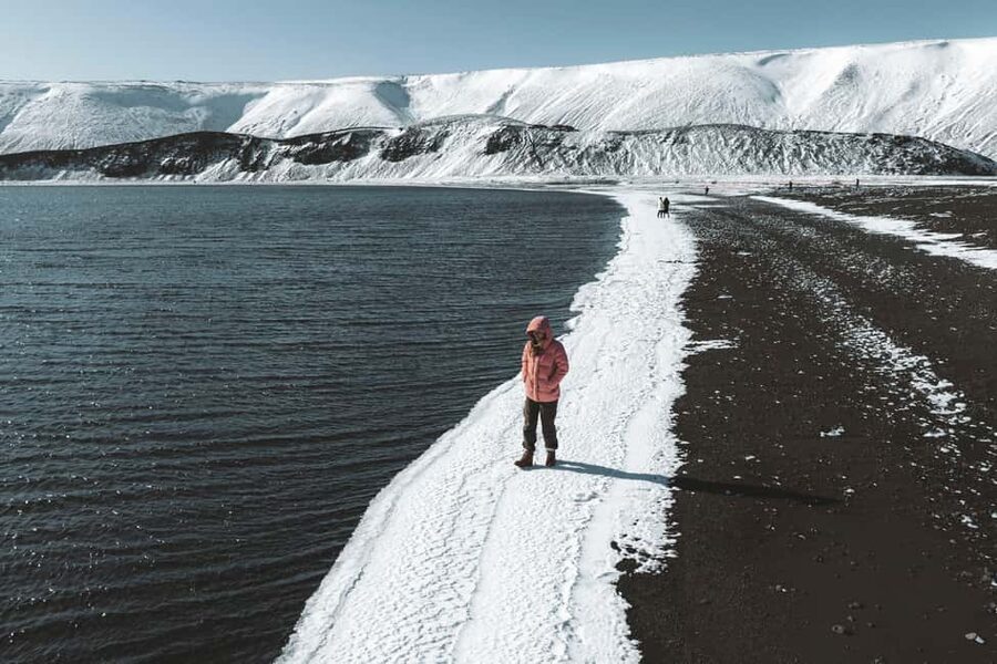 From Reykjavik: Volcanic Peninsula & Grindavik Minibus Tour - Grænavatn, the Green Lake
