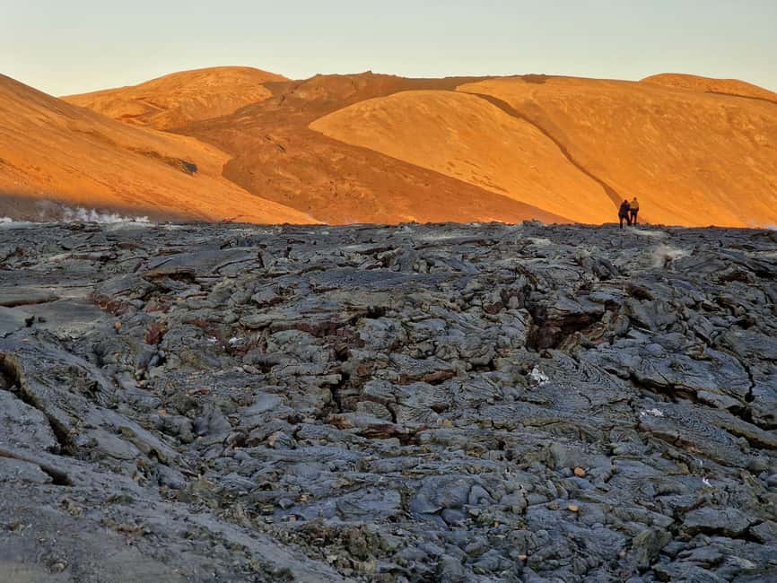 From Reykjavik: Volcanic Peninsula & Grindavik Minibus Tour - Nátthagi and the older Fagradalsfjall lava