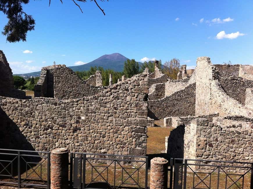 From Rome Day trip: Pompeii and Vesuvius at your leisure - What is included, and what is not