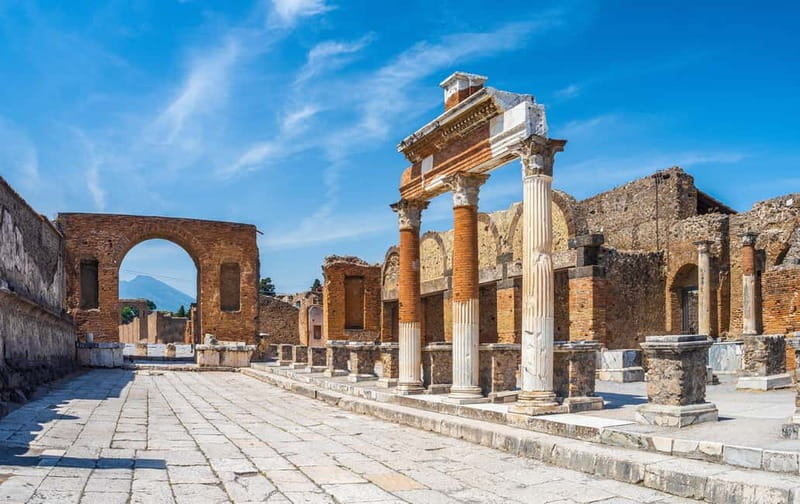 From Rome: Pompeii Guided Tour with Lunch - Starting near Hotel Vittoria