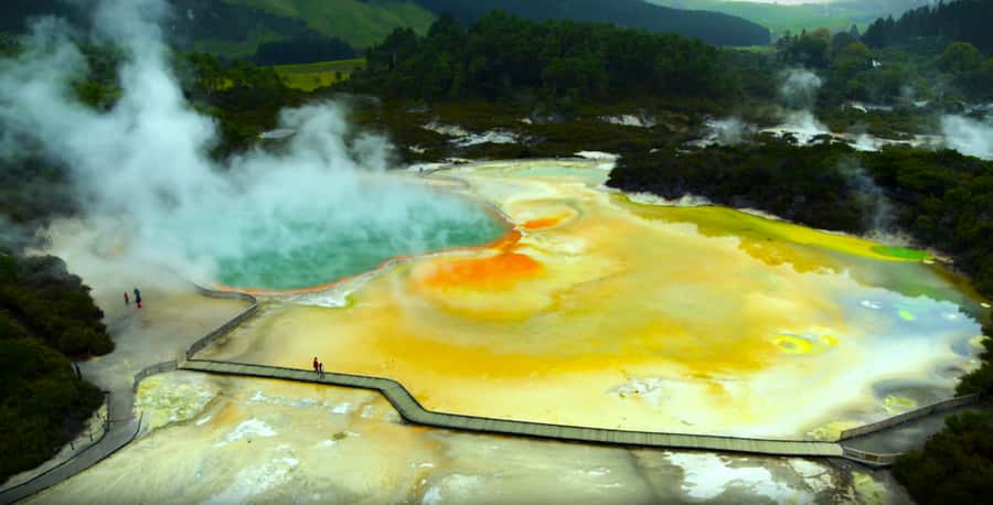 From Rotorua: WAI-O-TAPU Geothermal Wonderland Half-Day Tour - Meeting the vehicle at Rotorua iSite