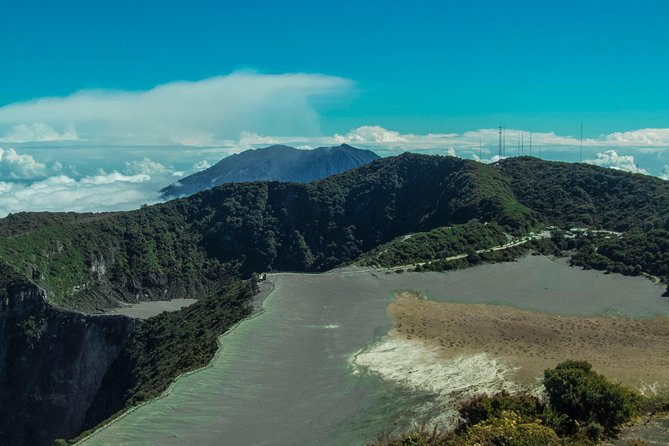 From San Jose: Secrets of Guayabo & Irazú Volcano National Park - La Central Town and the Turrialba Volcano zone