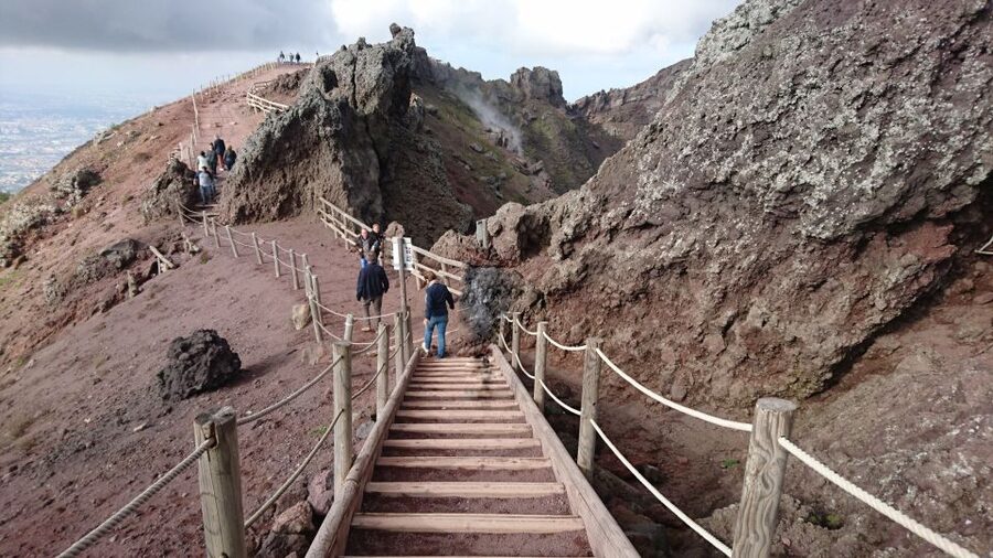 From Sorrento: Pompeii and Vesuvius Skip-the-Line Tour - How to prepare for the six-hour schedule
