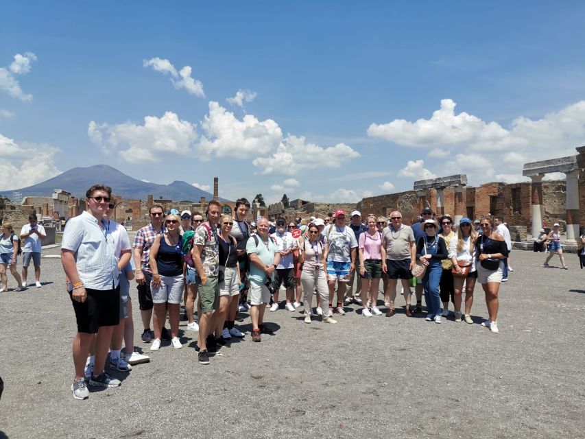 From Sorrento: Pompeii and Vesuvius Tour by Express Train - Pompeii with two hours of guided context
