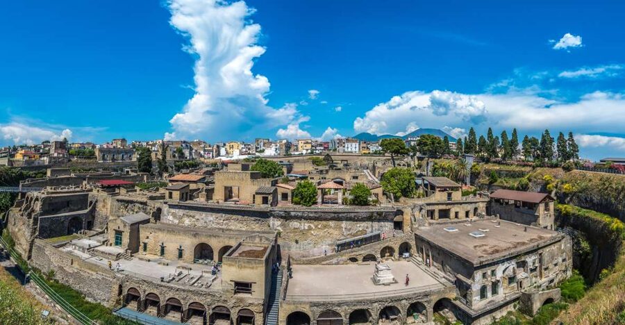 From Sorrento: Pompeii by Train with Vesuvius & Guided Tour - What this Sorrento day trip actually includes