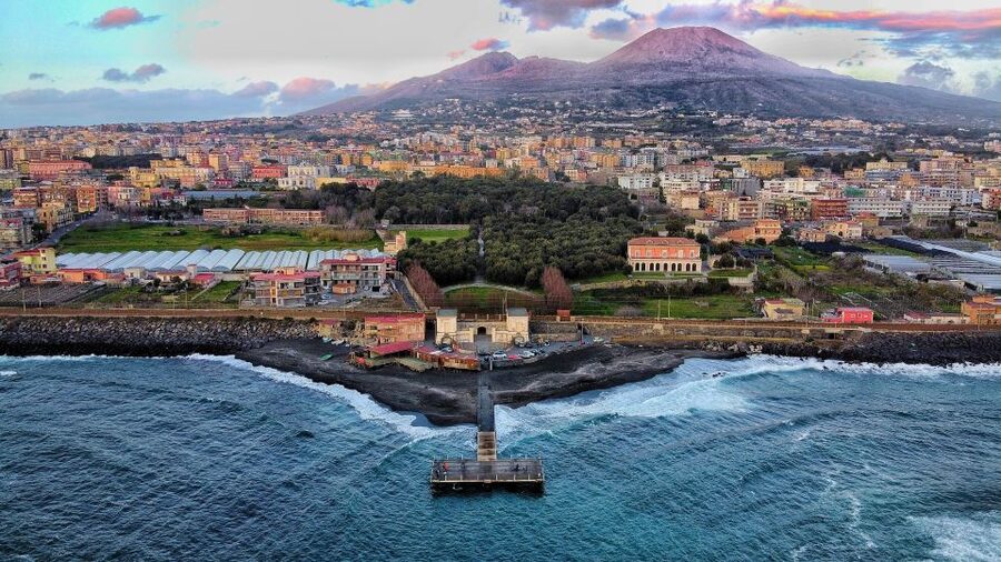 From Sorrento: Pompeii & Mt. Vesuvius Tour with Lunch & Wine - Why this Sorrento day trip works