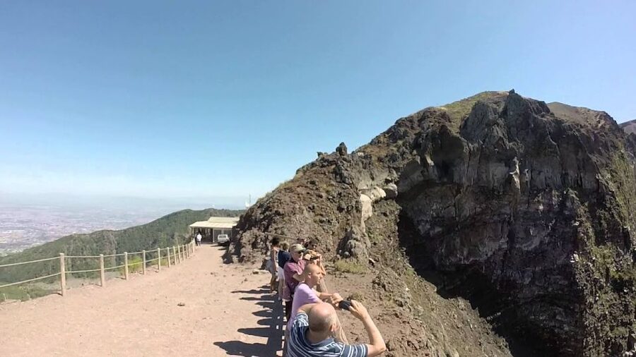 From Sorrento: Skip-the-Line Guided Vesuvius Hike and Lunch - How the Pompeii and Vesuvius story fits in
