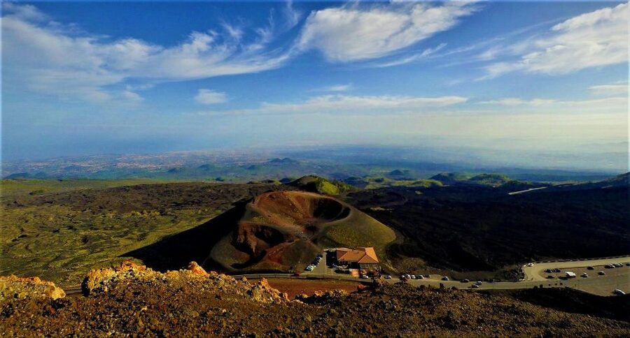 From Syracuse: Etna Tour with Light Lunch and Wine Tasting - Who should book this tour?