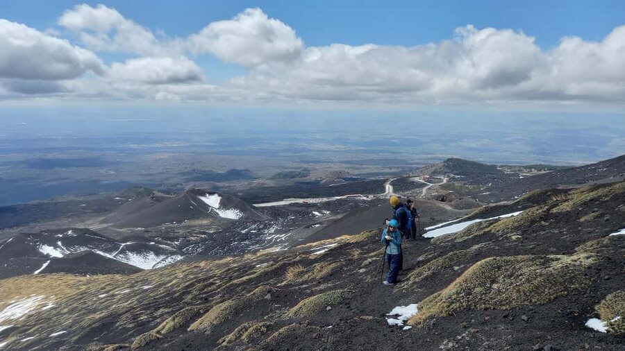 From Syracuse: Mount Etna Guided Morning Hike & Food Tasting - Tasting Sicilian food in Ragalna