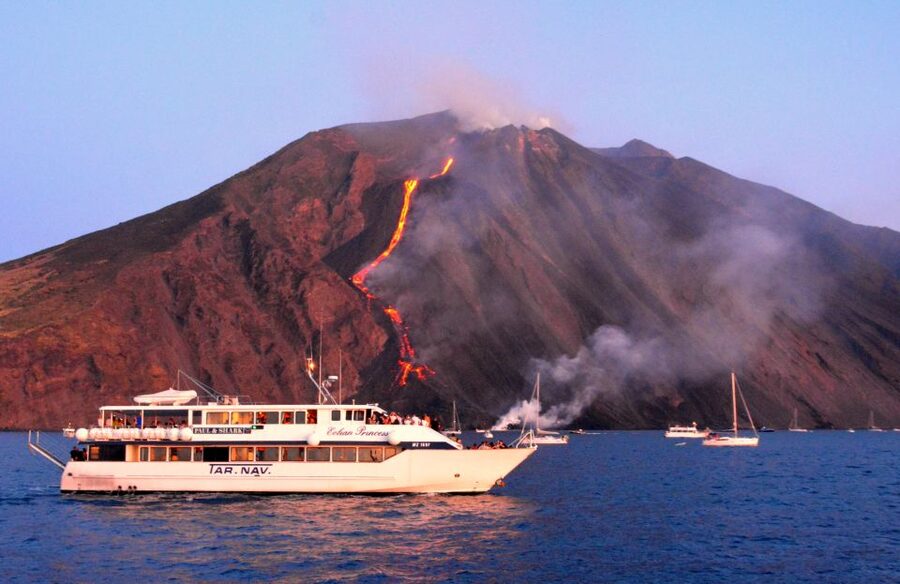 From Taormina: Chic Panarea and Stromboli Day Tour - Who should book this island tour?