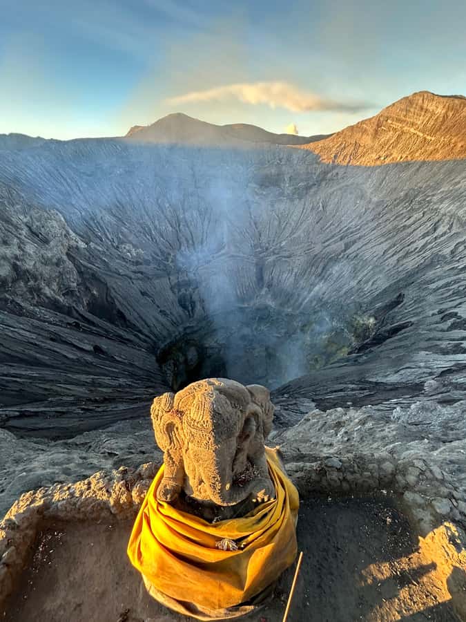 From Yogyakarta: 3 Days Mount Bromo and Ijen Volcano Tour - Transport, group size, and guiding