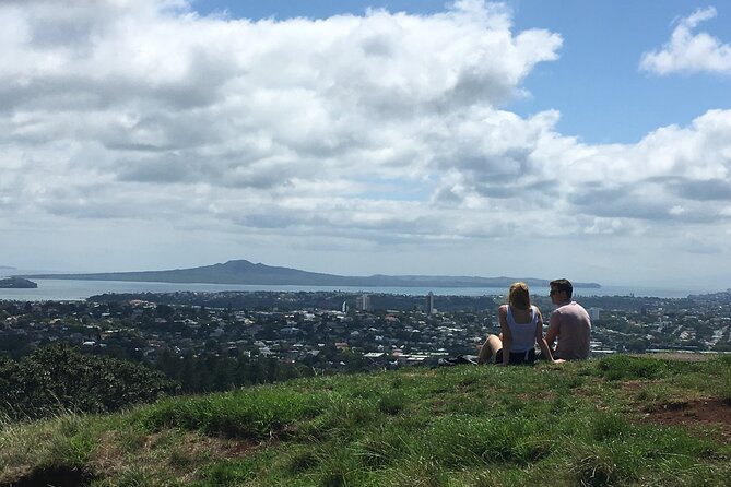 Full-Day Grand Auckland Volcanoes Tour - Mount Eden gives the morning its big view