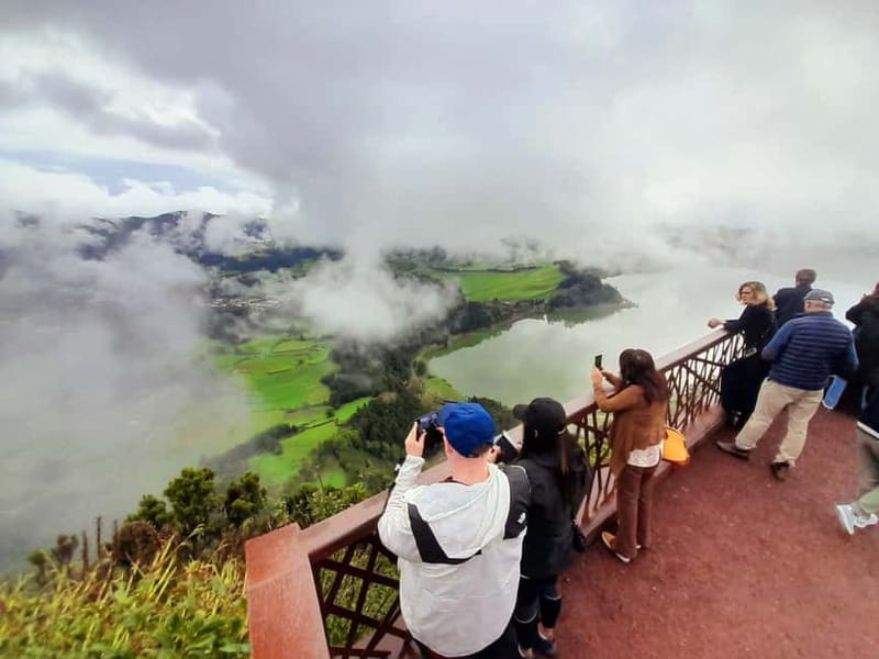 Furnas: Hot Springs, Crater Lake & Geothermal Wonders - Gorreana Tea Factory and the island’s tea tradition