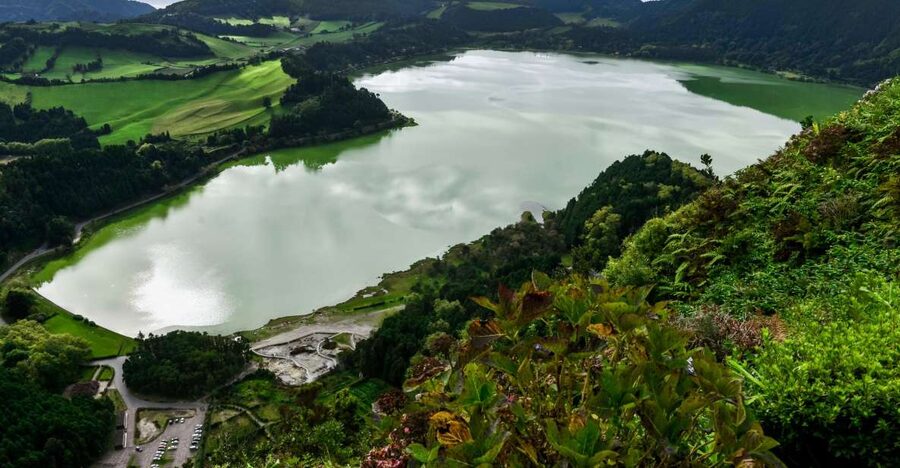 Furnas: Tea Plantations, Lake and Volcano Guided Tour - Why this São Miguel day trip works well