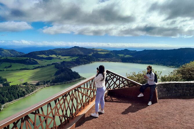 Furnas Volcano Experience: Lush Valleys & Steaming Earth - Lagoa das Furnas adds a quiet cultural pause