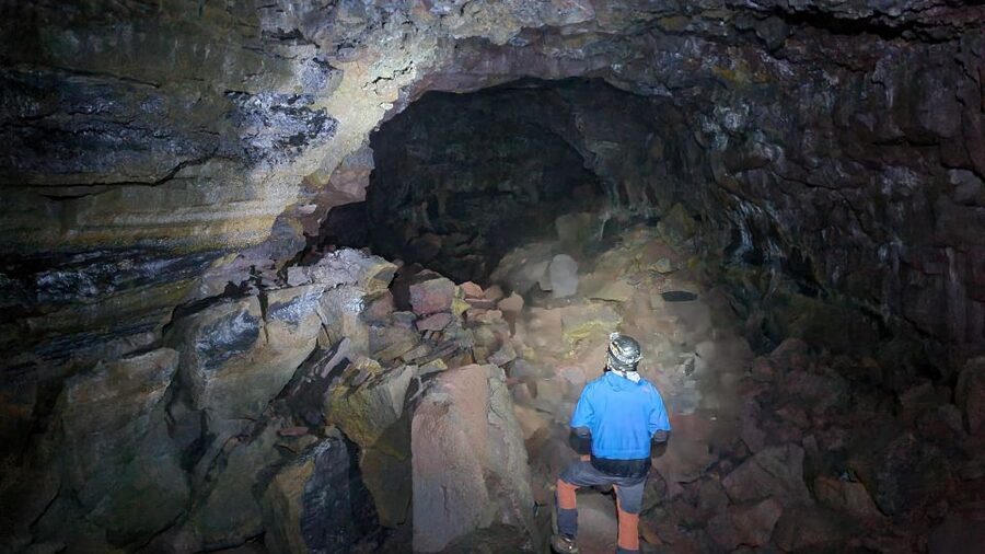 Geological Lava Tunnel Adventure - Arnarker Cave - Entering Arnarker’s 500-meter lava tunnel