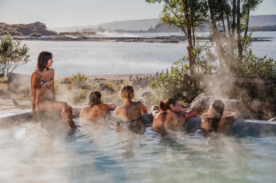 Geothermal Mineral Baths Experience: Pavilion Pools for 12+ - How long to stay and how to pace the visit