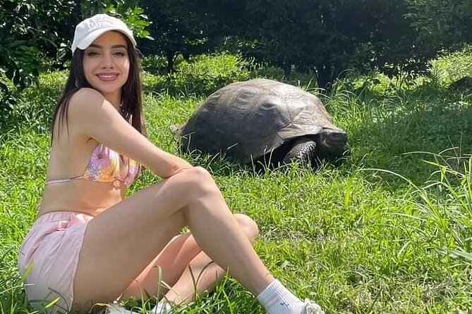 Giant Turtle Watching and Lava Tunnels Tour - Entering the lava tunnels