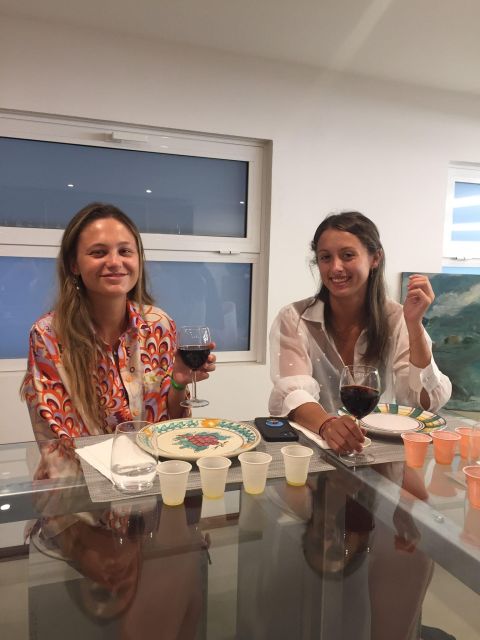 Giardini Naxos, Taormina: Etna Wine and Oil Tasting - A guide-led lesson with room for questions