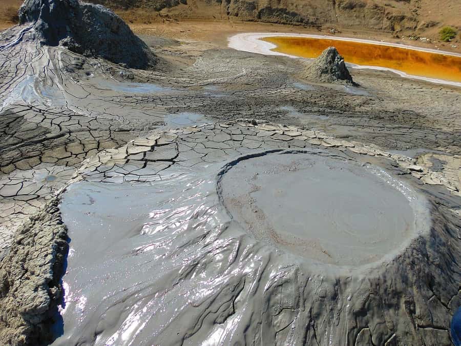 Gobustan, Mud Volcano, Burning Land and Fire Temple Tour - Yanar Dag: fire on the hillside