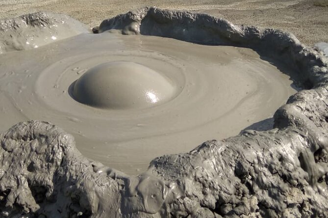 Gobustan Rock Art and Mud volcanoes PRIVATE TOUR - Guides, vehicles, and the feel of the day