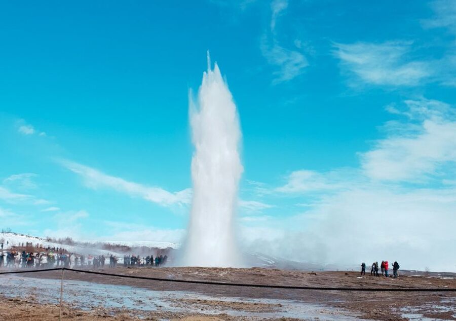 Golden Circle and Kerið Crater Small Group Tour - How fast is the pace?