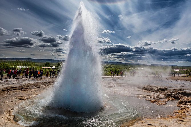 Golden Circle and Sky Lagoon Geothermal Spa Tour from Reykjavik - Þingvellir: Iceland’s parliament and a split earth