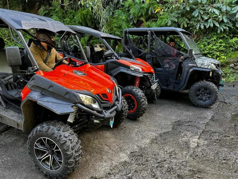 Guided Buggy - 4x4 Adventure - Sete Cidades Volcanic Crater - Starting in Ponta Delgada and getting ready